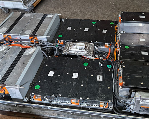 image of a new battery for a Nissan Leaf from Masaki's Automotive